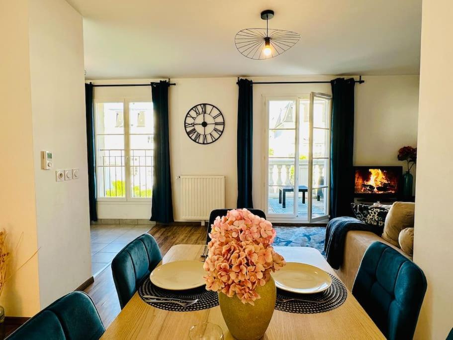 סאריס Appartement Le S - 6 Personnes Disneyland Et Paris מראה חיצוני תמונה